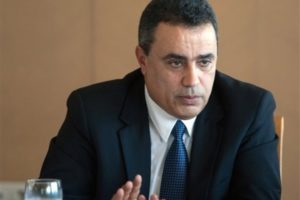 Le chef du gouvernement provisoire, Mehdi Jomaa secoue le secteur du transport maritime
